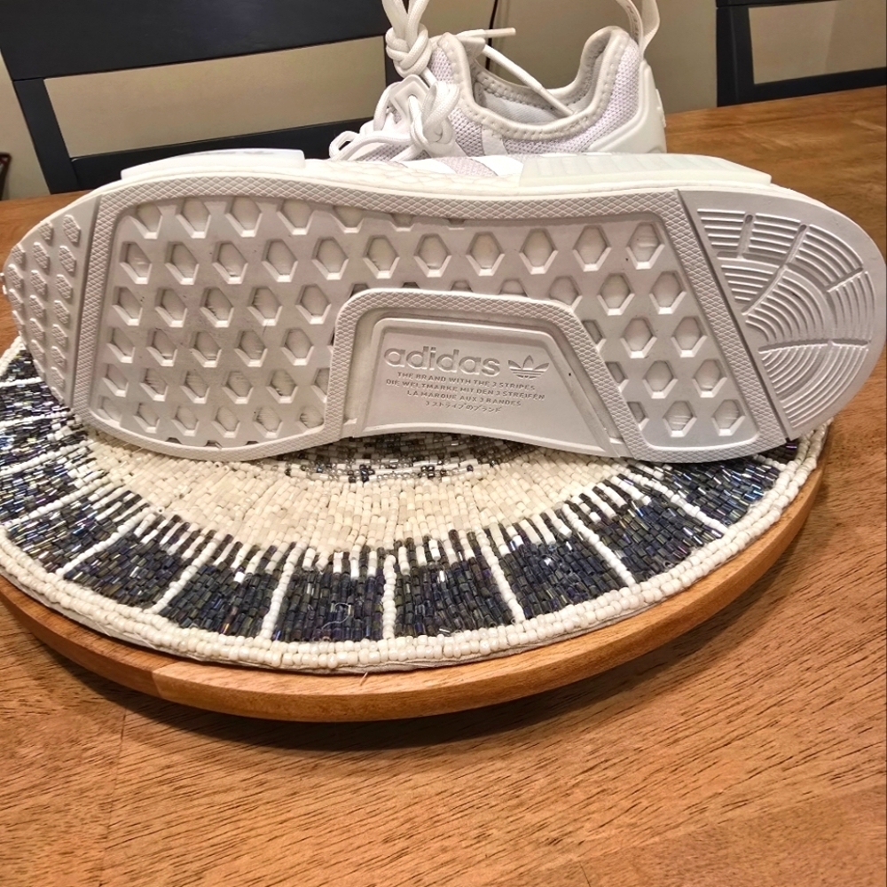Adidas NMD R1 - Picture 4 of 5
